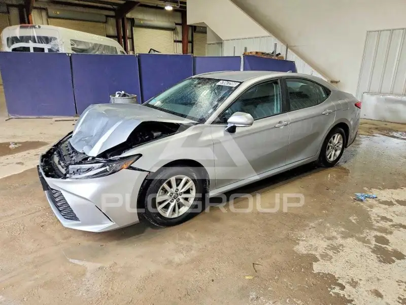 2025 Toyota CAMRY photo