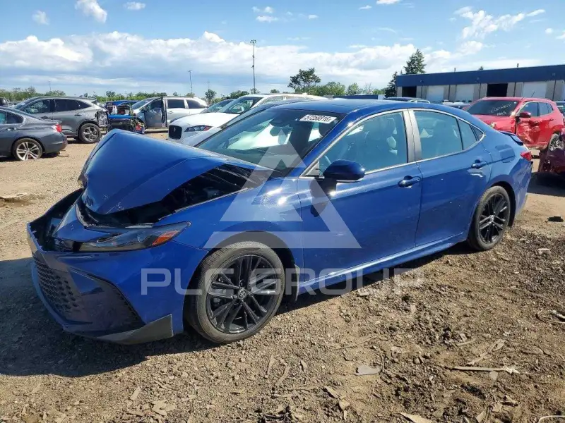2025 Toyota CAMRY фото