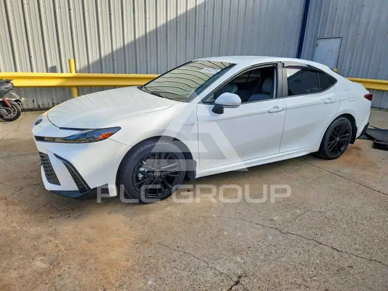 2025 Toyota CAMRY photo