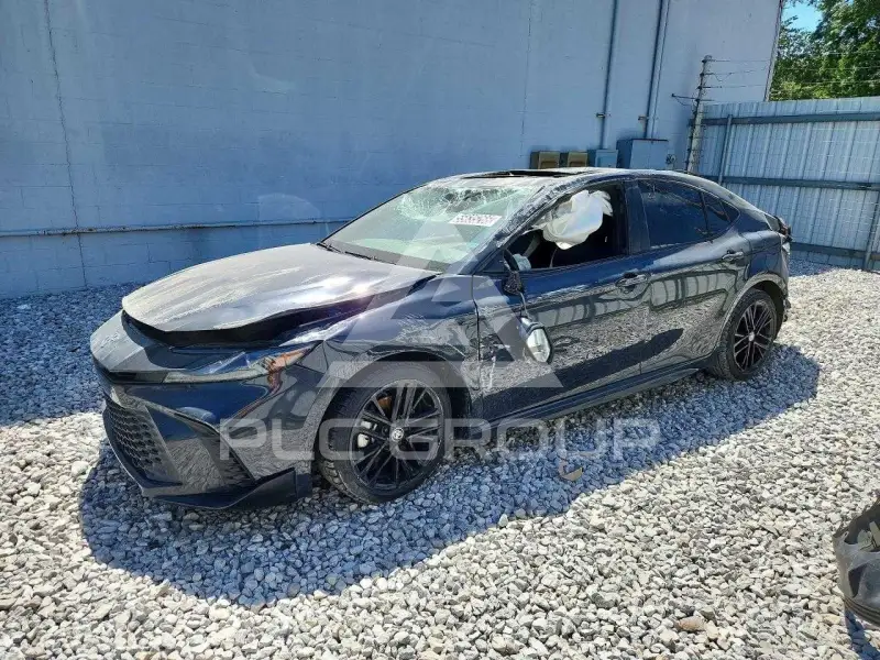 2025 Toyota CAMRY фото