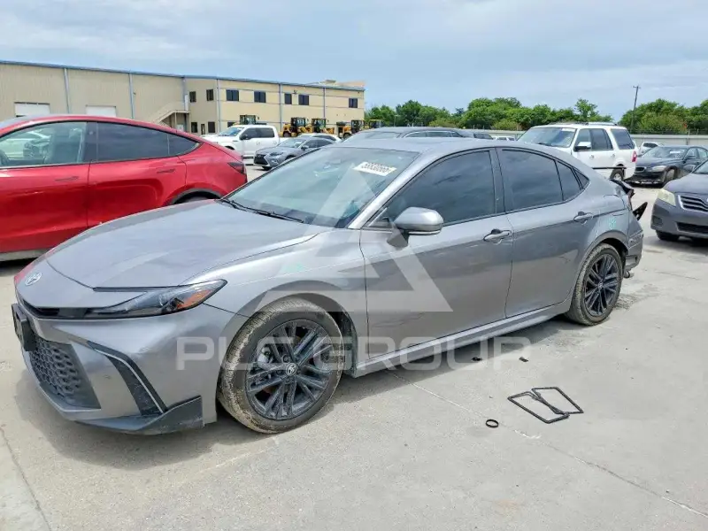 2025 Toyota CAMRY фото