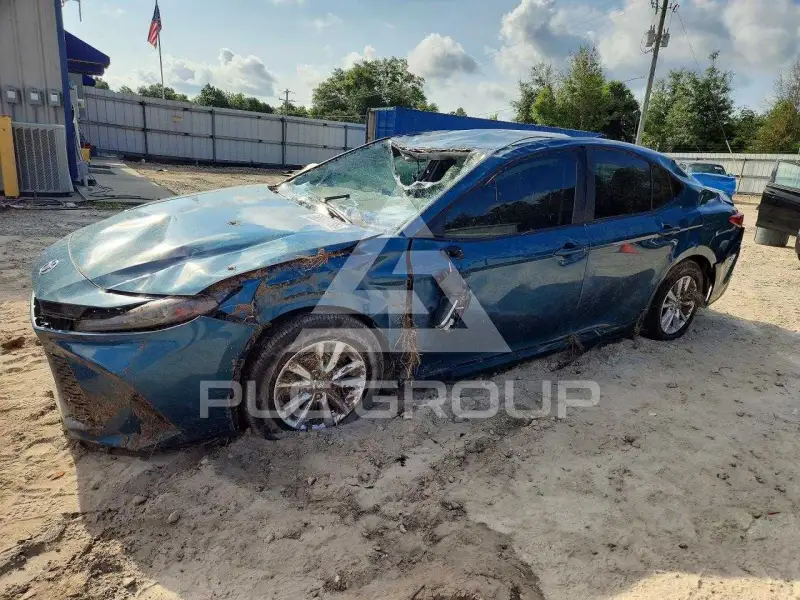 2025 Toyota CAMRY фото