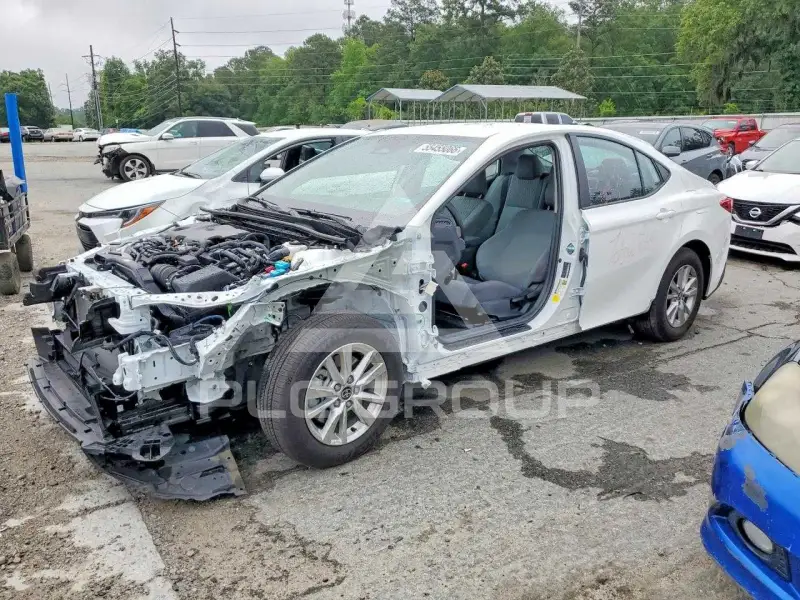 2025 Toyota CAMRY фото