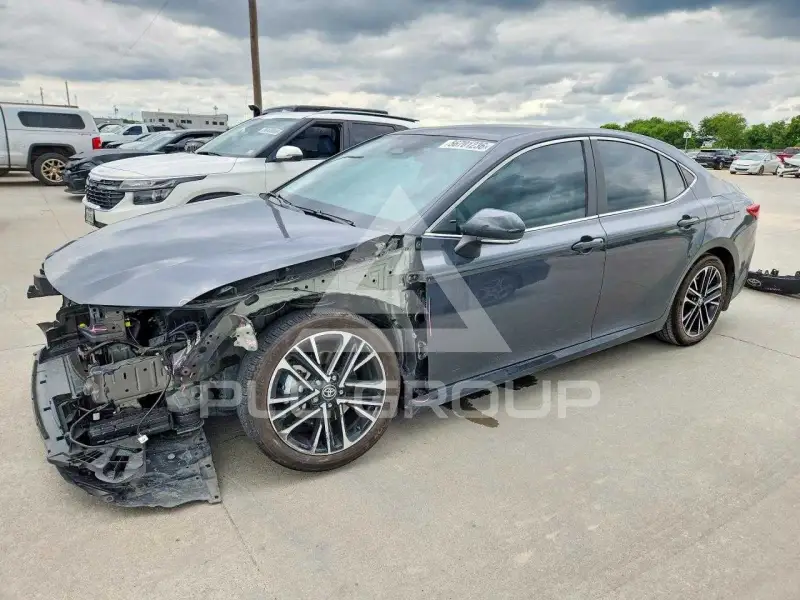 2025 Toyota CAMRY фото