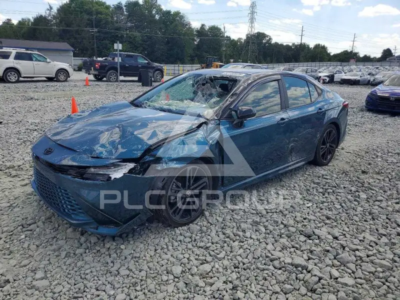 2025 Toyota CAMRY фото