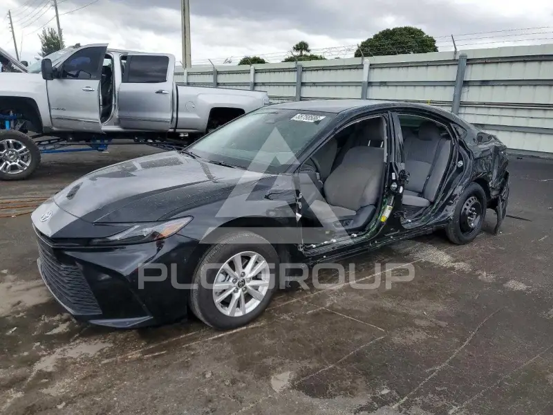 2025 Toyota CAMRY фото
