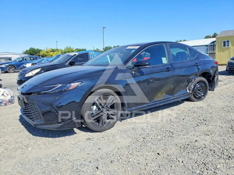 2025 Toyota CAMRY photo