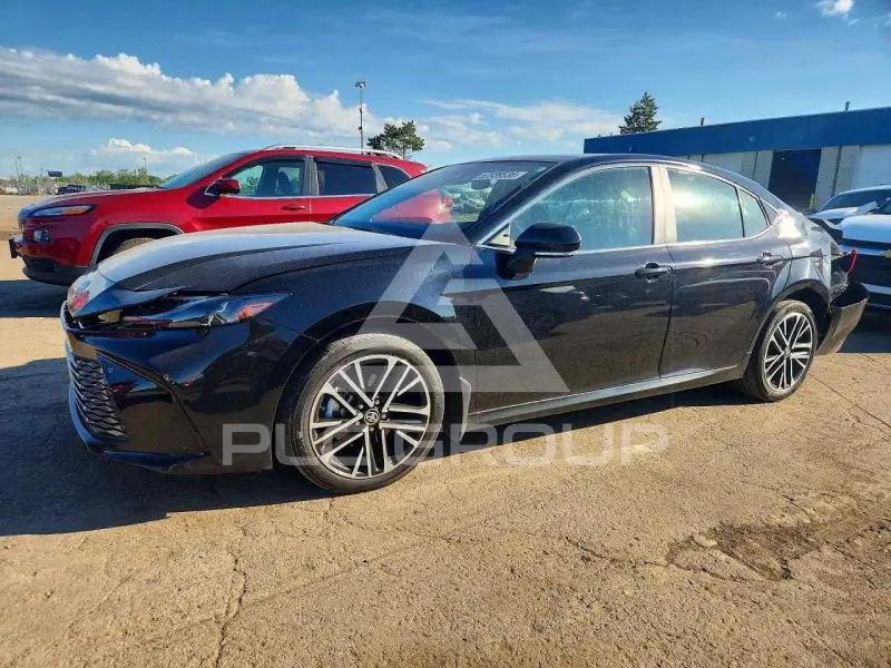 2025 Toyota CAMRY фото