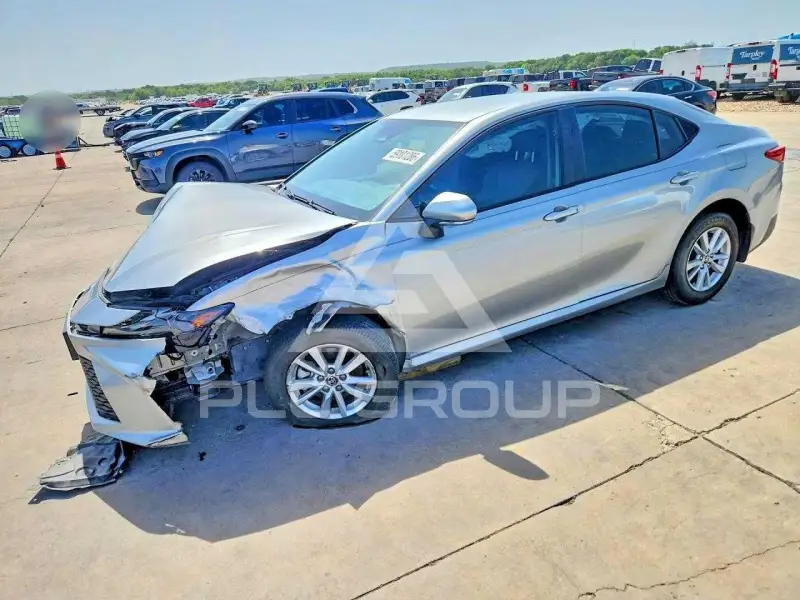 2025 Toyota CAMRY фото