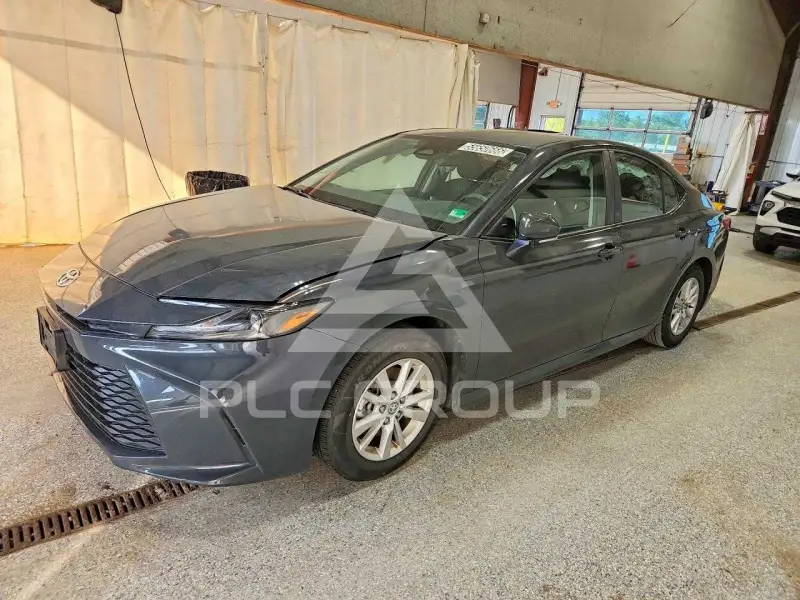 2025 Toyota CAMRY фото