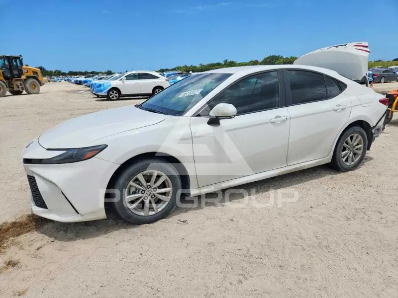 2025 Toyota CAMRY фото