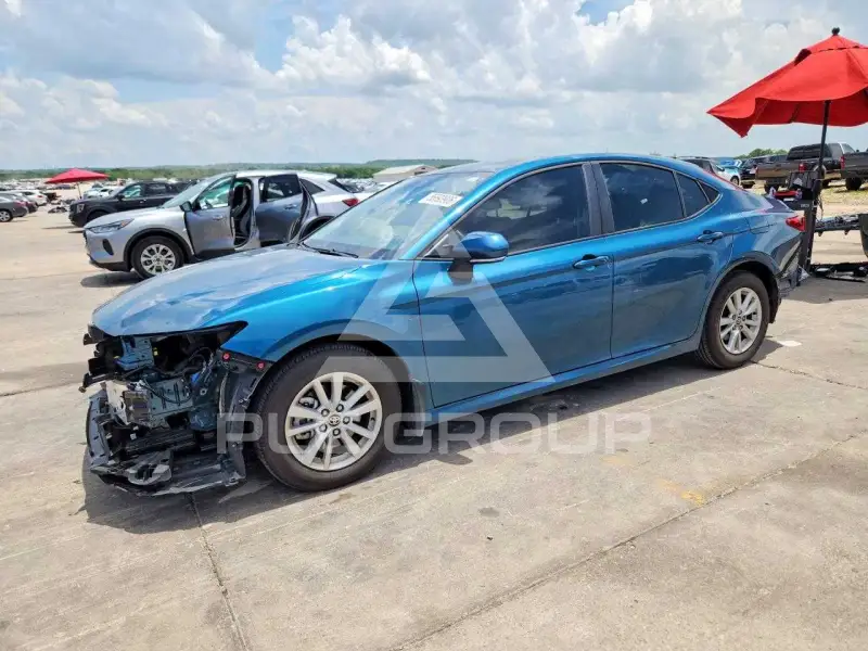 2025 Toyota CAMRY фото