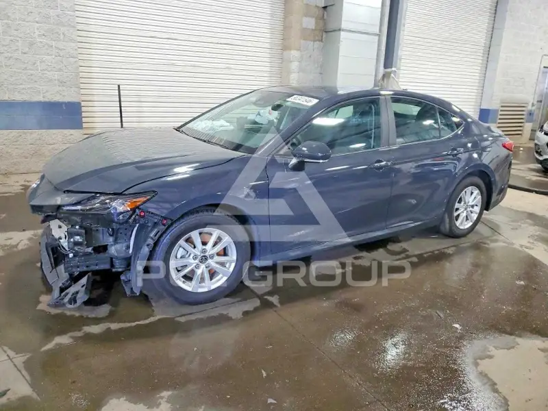 2025 Toyota CAMRY photo