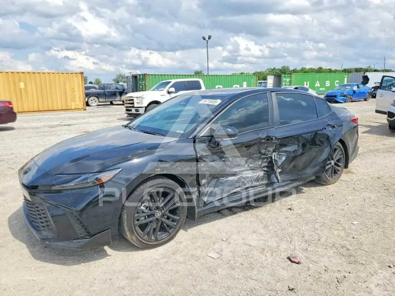 2025 Toyota CAMRY photo