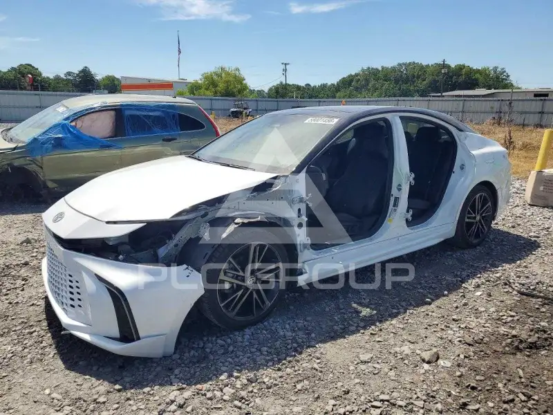 2025 Toyota CAMRY photo