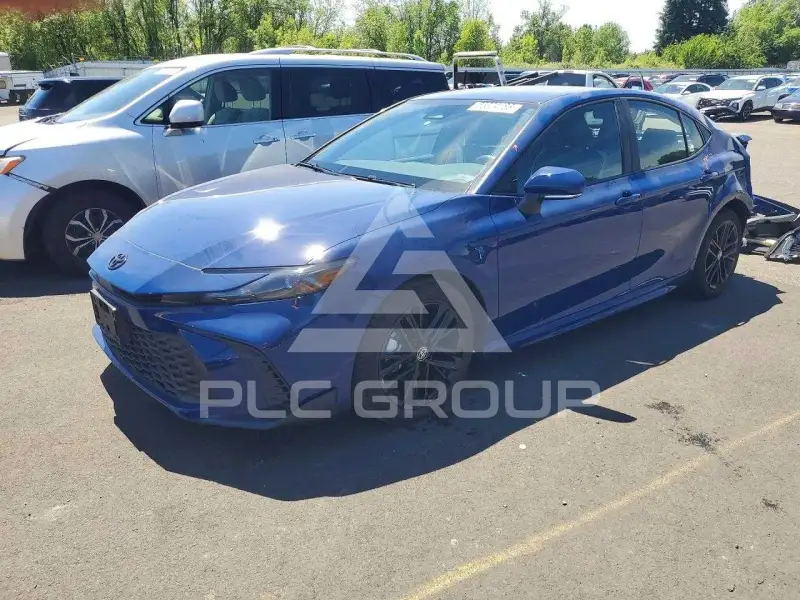 2025 Toyota CAMRY фото