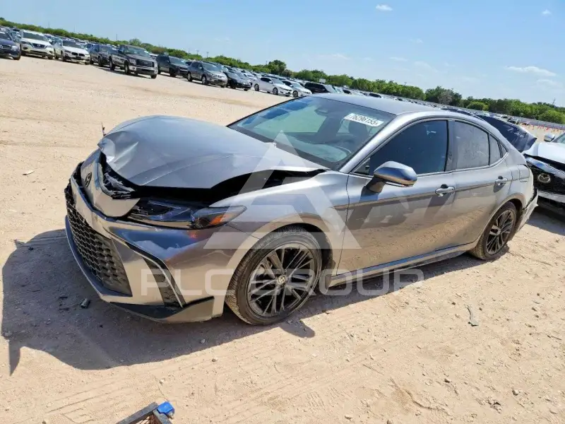2025 Toyota CAMRY фото