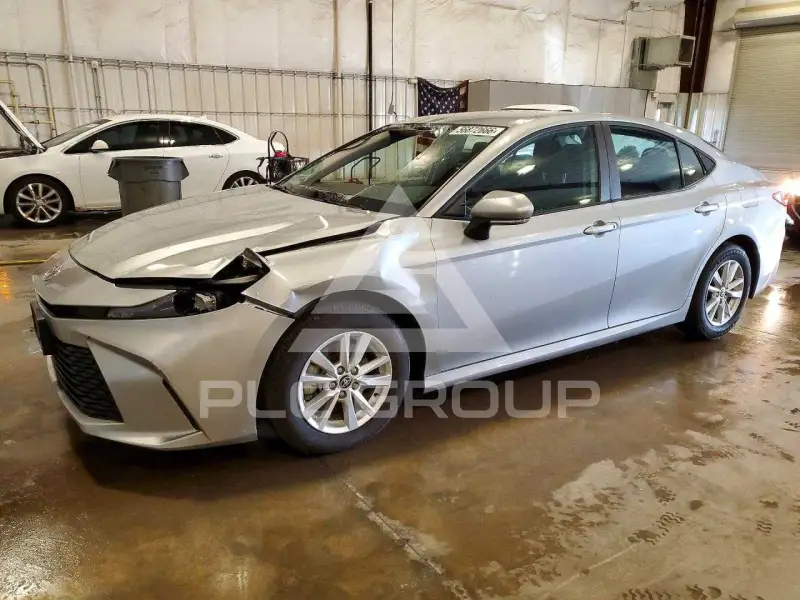 2025 Toyota CAMRY фото