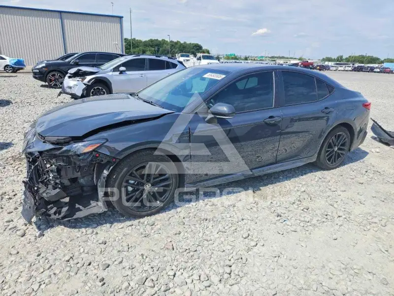 2025 Toyota CAMRY photo