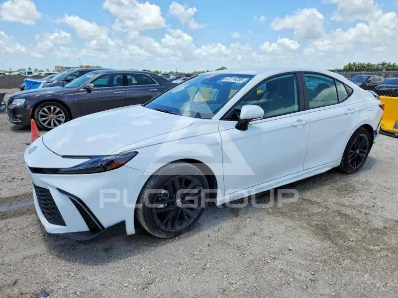 2025 Toyota CAMRY фото