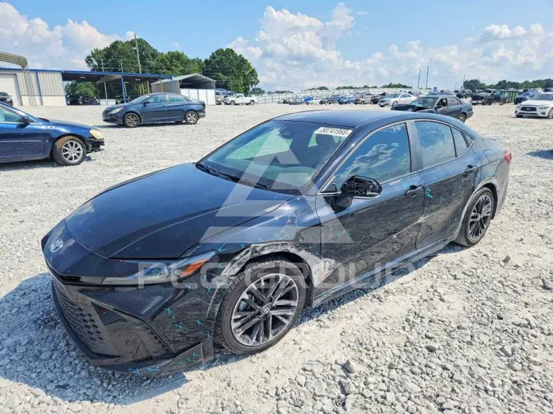 2025 Toyota CAMRY фото