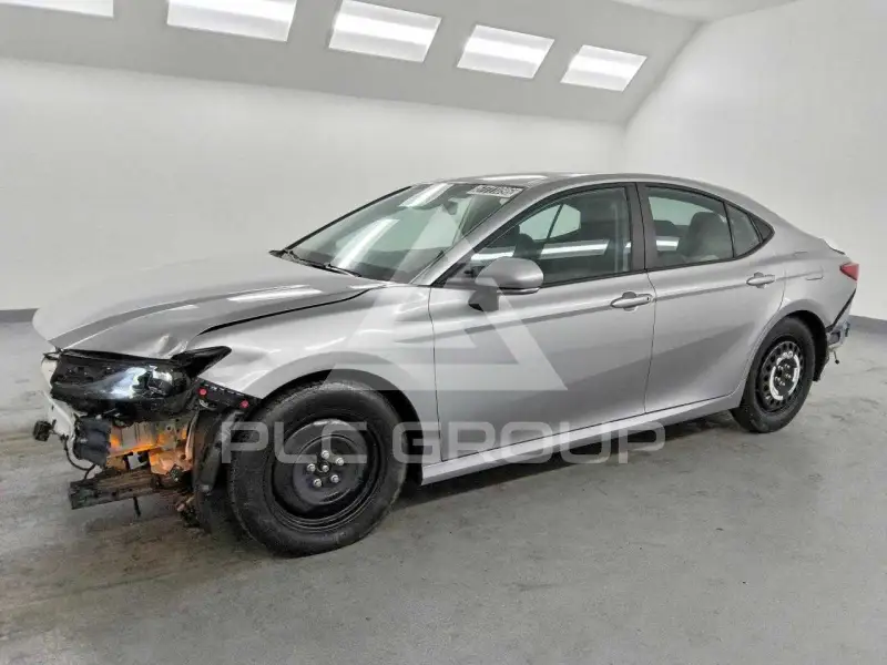 2025 Toyota CAMRY фото