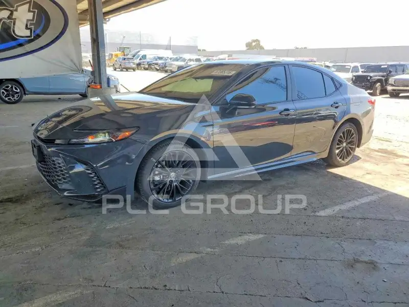 2025 Toyota CAMRY фото