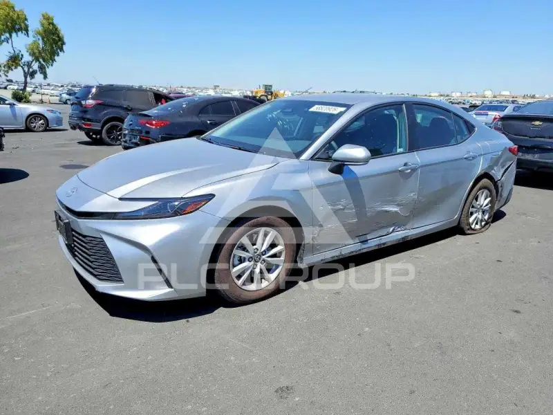 2025 Toyota CAMRY фото