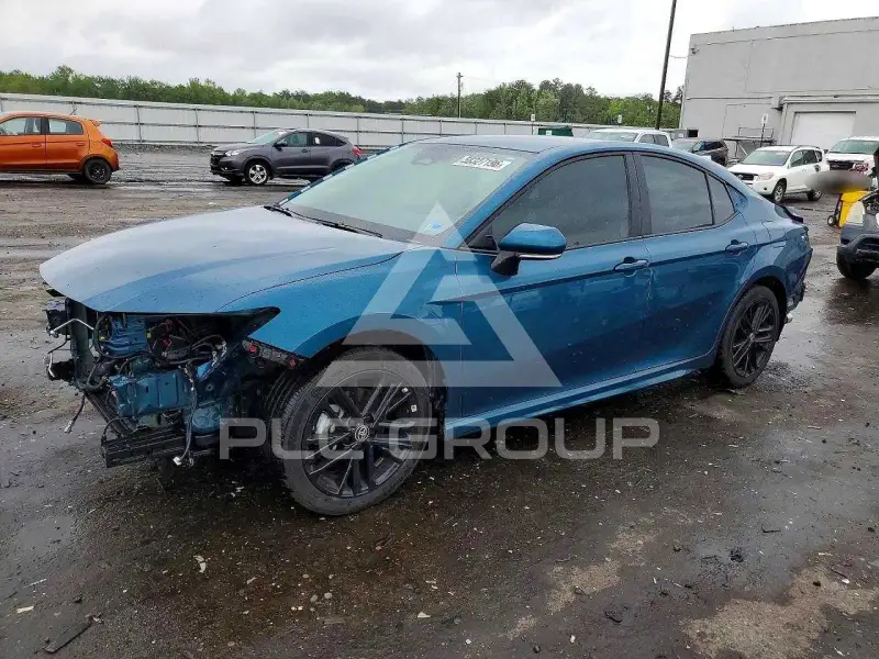 2025 Toyota CAMRY фото