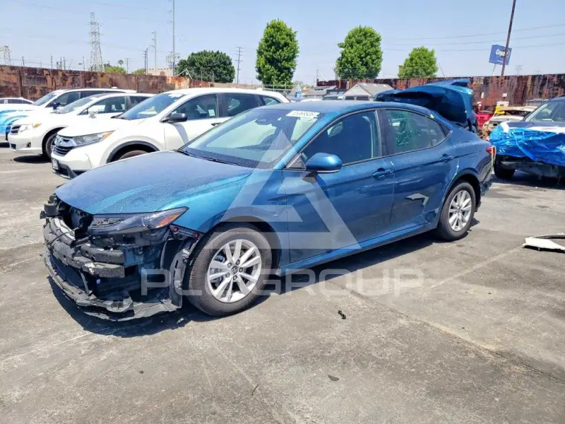 2025 Toyota CAMRY фото