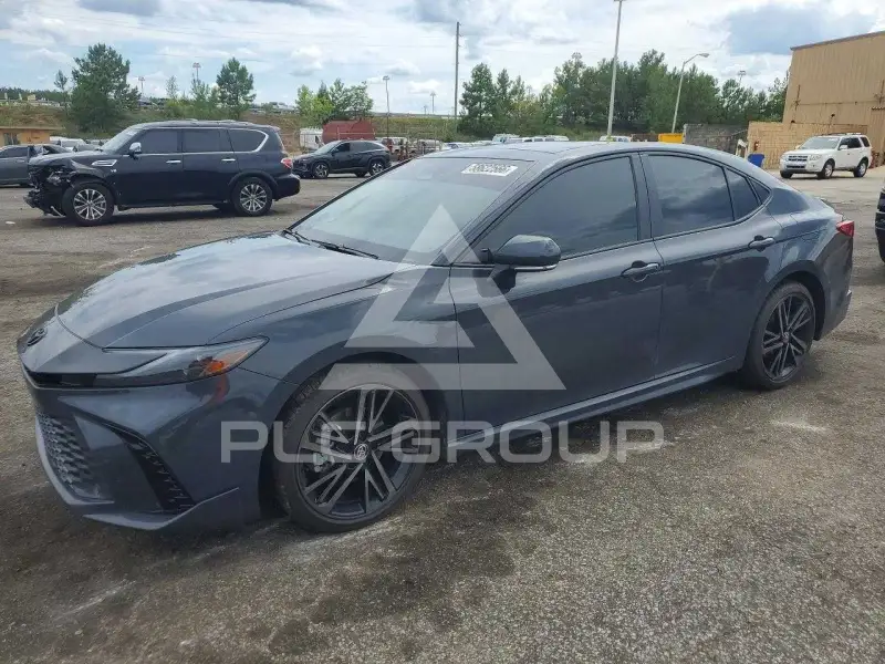 2025 Toyota CAMRY фото