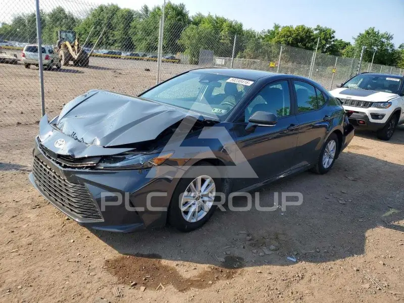 2025 Toyota CAMRY фото