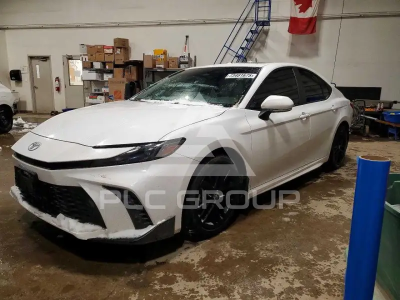 2025 Toyota CAMRY photo