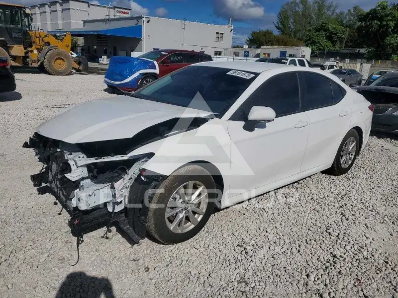2025 Toyota CAMRY фото