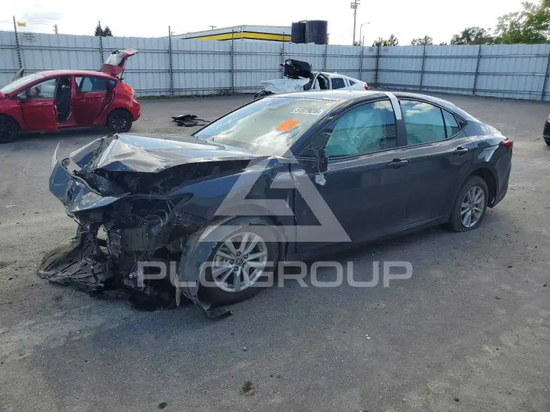 2025 Toyota CAMRY фото