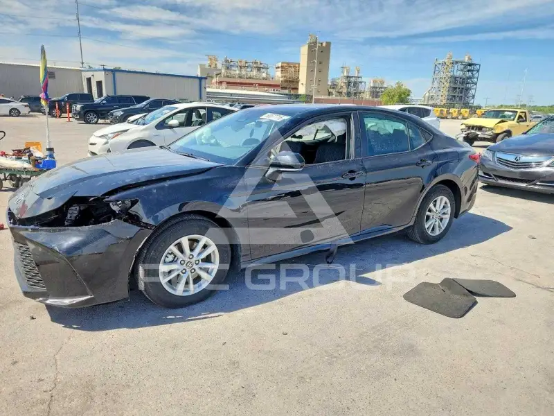 2025 Toyota CAMRY фото