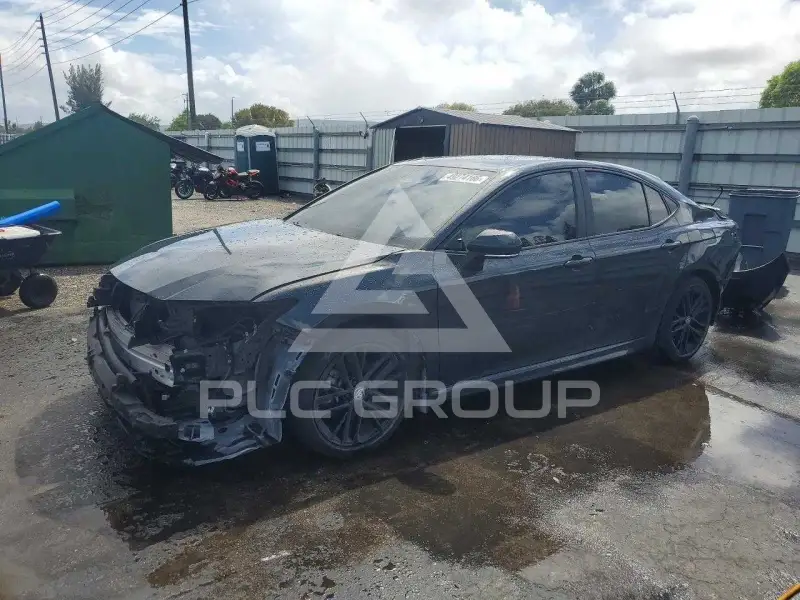 2025 Toyota CAMRY фото