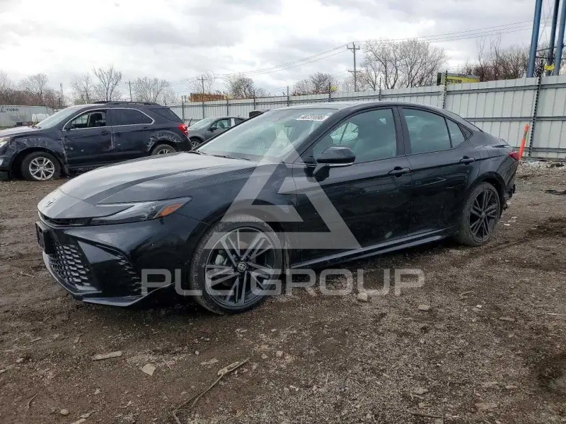 2025 Toyota CAMRY фото