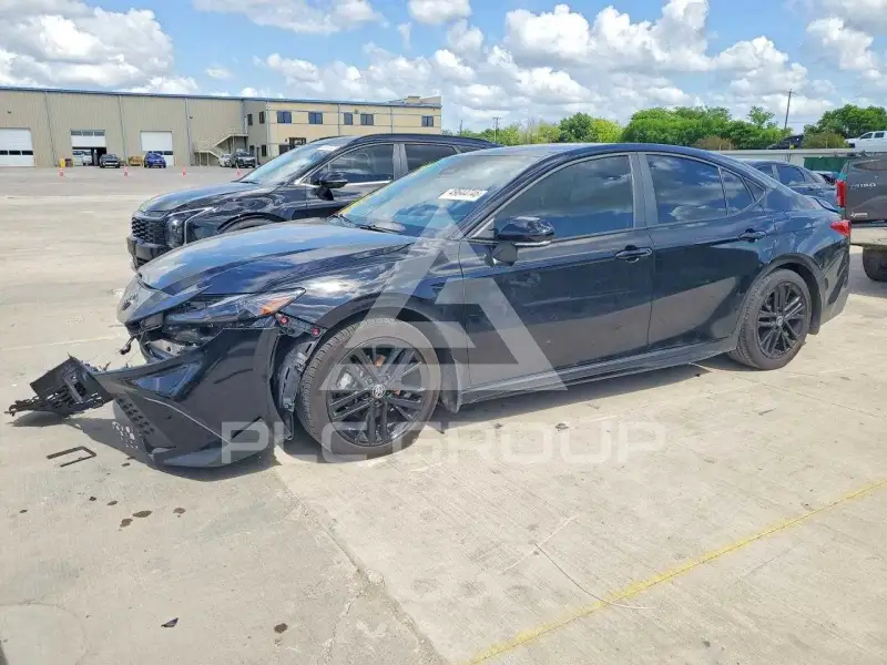 2025 Toyota CAMRY фото