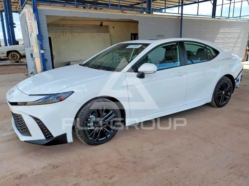 2025 Toyota CAMRY фото