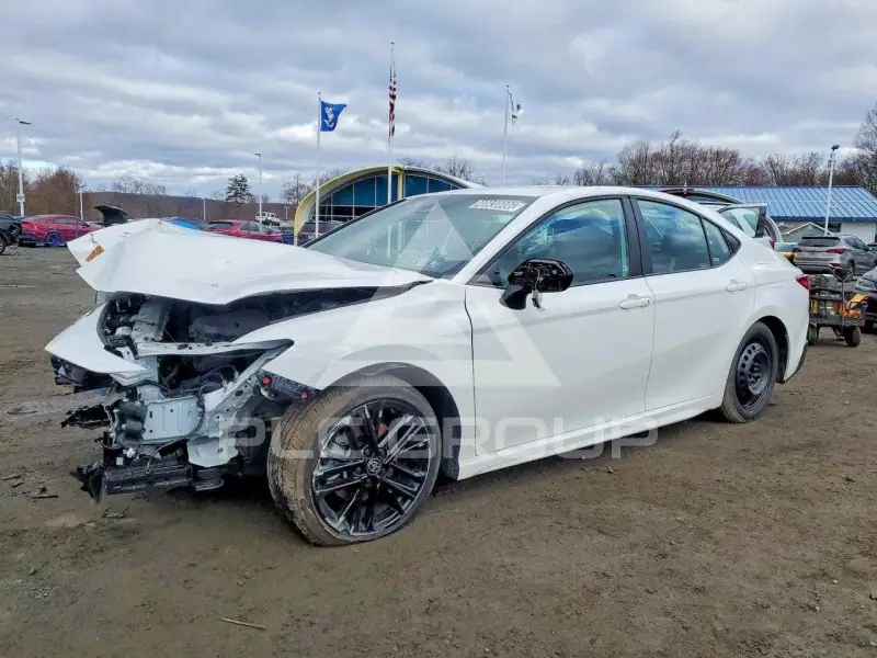 2025 Toyota CAMRY фото