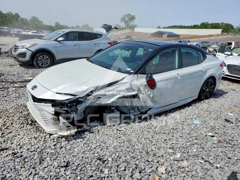2025 Toyota CAMRY фото