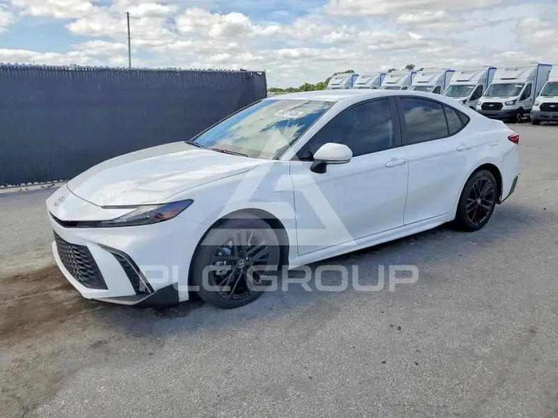 2025 Toyota CAMRY photo