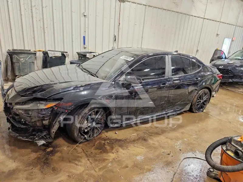 2025 Toyota CAMRY фото