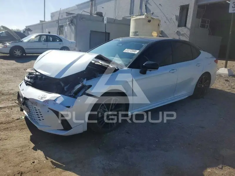 2025 Toyota CAMRY фото