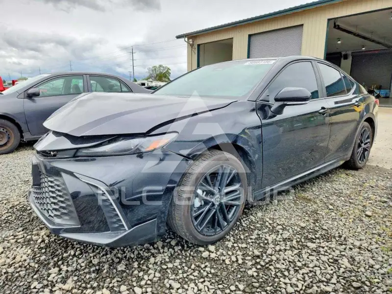 2025 Toyota CAMRY фото