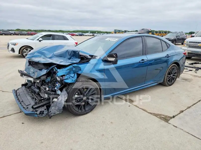 2025 Toyota CAMRY фото