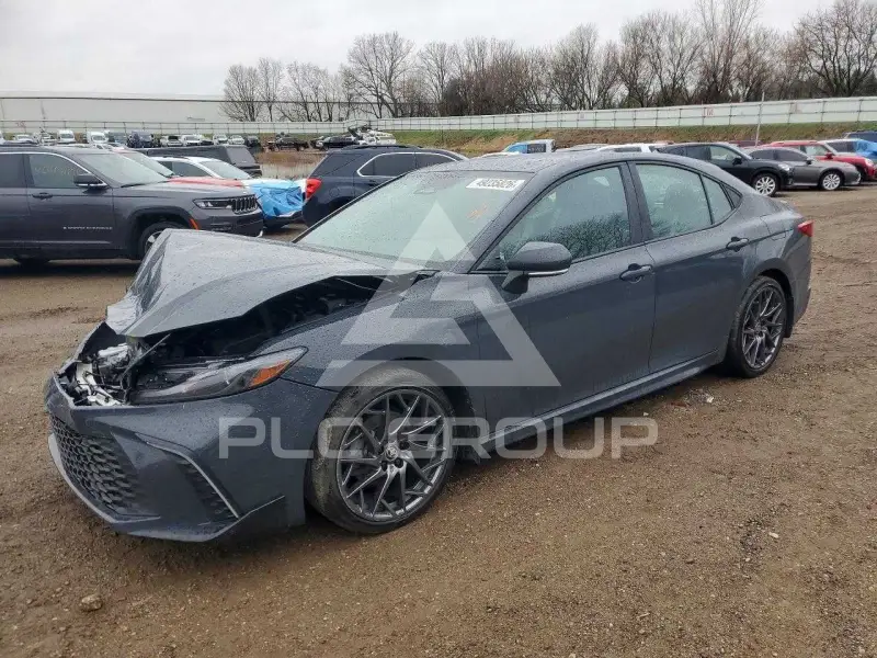 2025 Toyota CAMRY фото