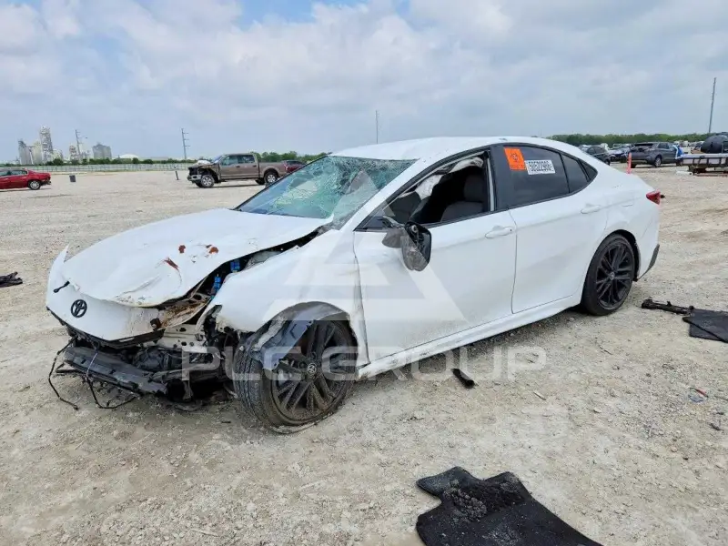 2025 Toyota CAMRY фото