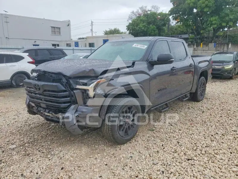 2025 Toyota TUNDRA photo